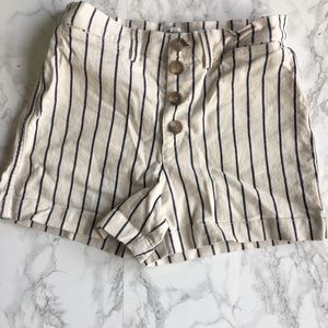 Maxwell Emmett Shorts